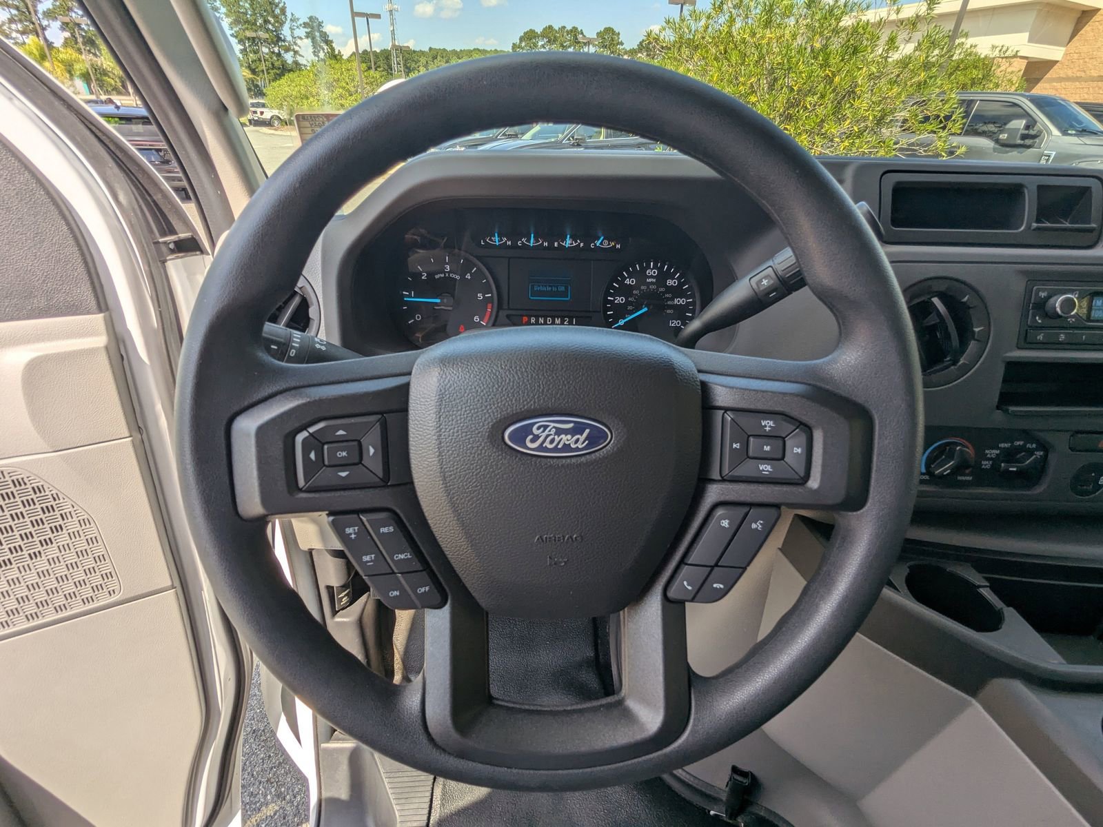 Certified 2024 Ford E-350 and Econoline 350 Super Duty w/ Power Windows & Locks Group image 18