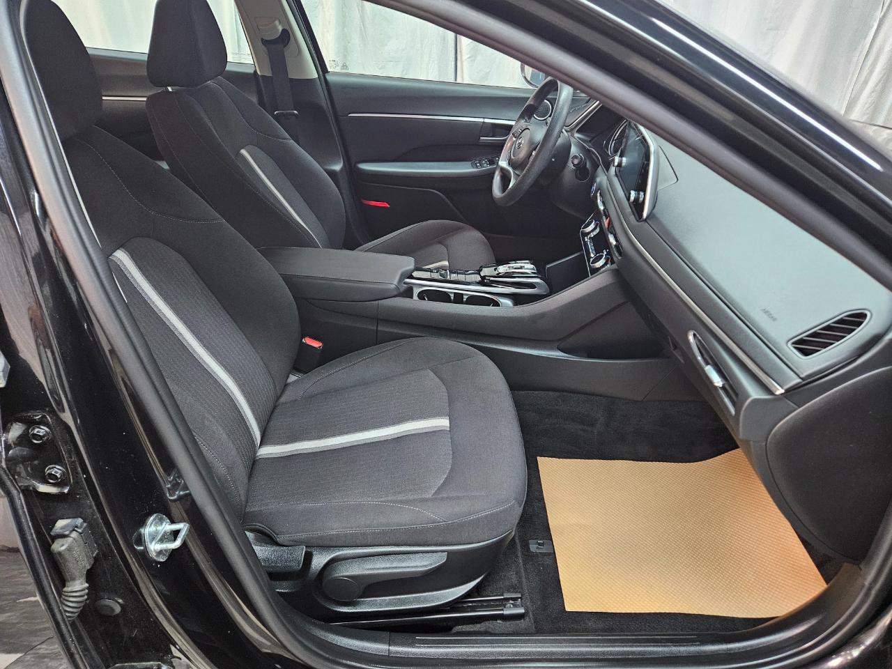 Used 2022 Hyundai Sonata SEL image 15