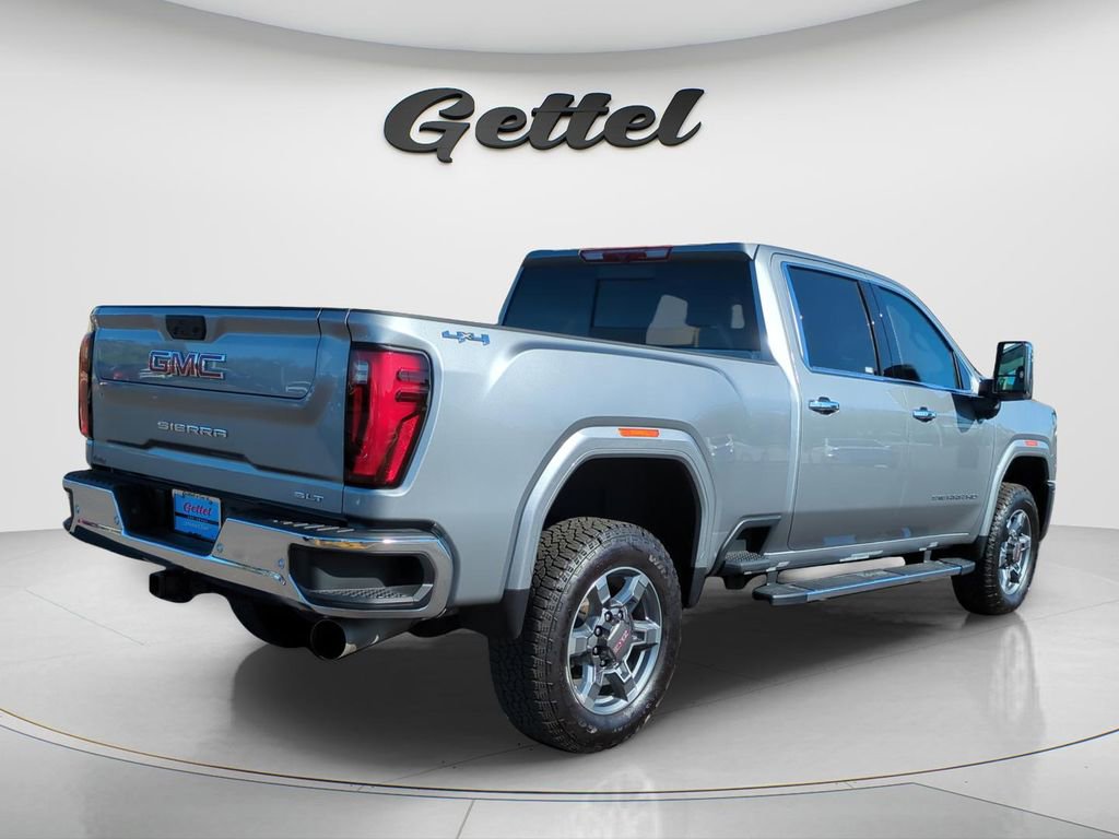 Used 2025 GMC Sierra 3500 SLT w/ SLT Premium Package image 4