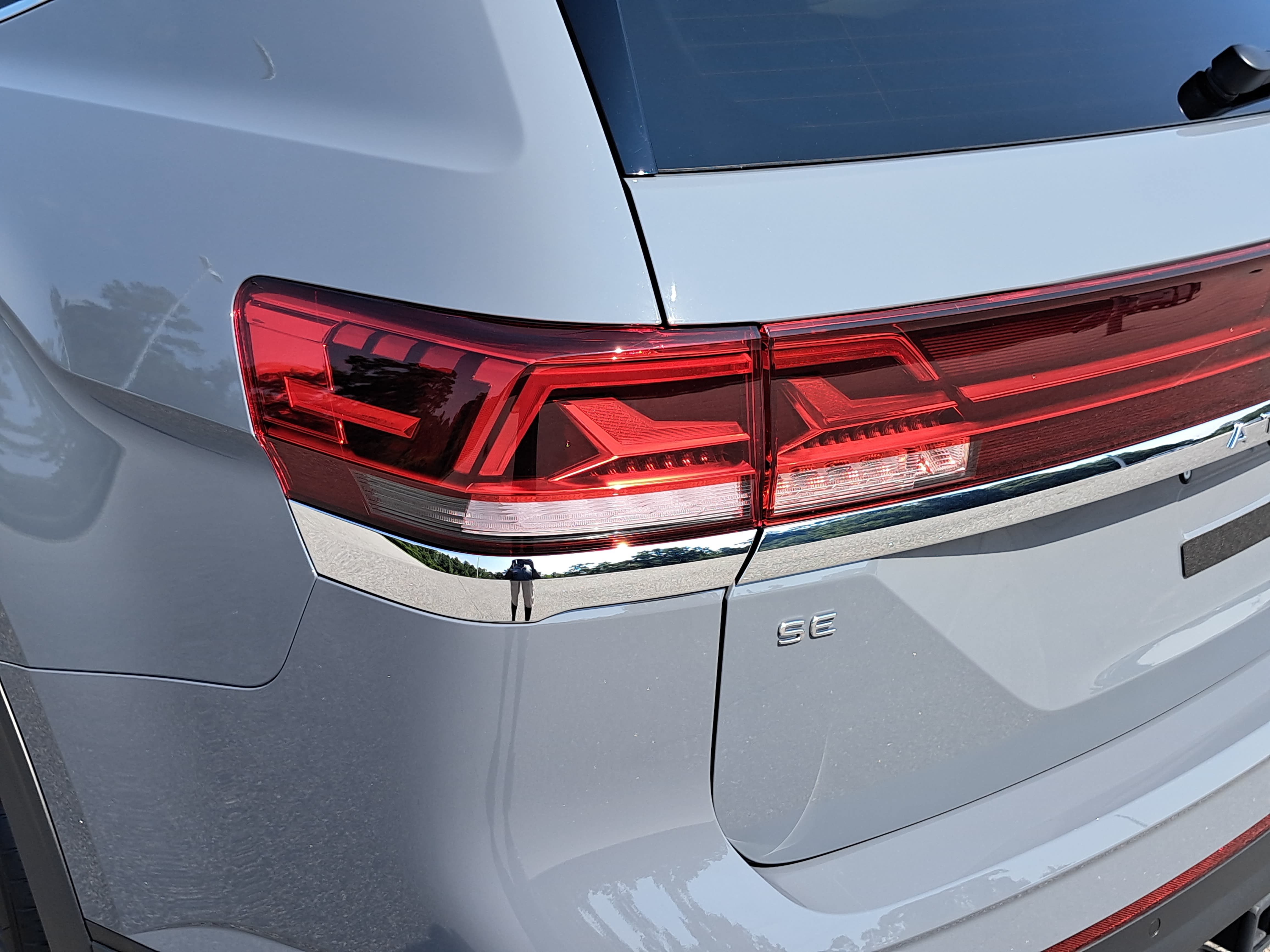 New 2026 Volkswagen Atlas SE FWD image 36