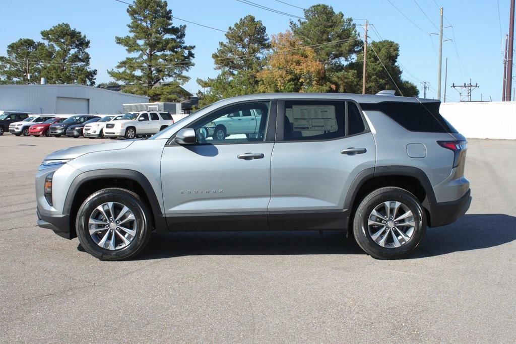 New 2026 Chevrolet Equinox LT w/ LPO, Floor Liner Package image 5