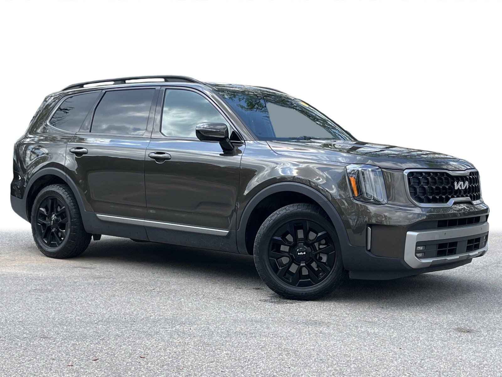 Used 2023 Kia Telluride SX X-Pro image 2