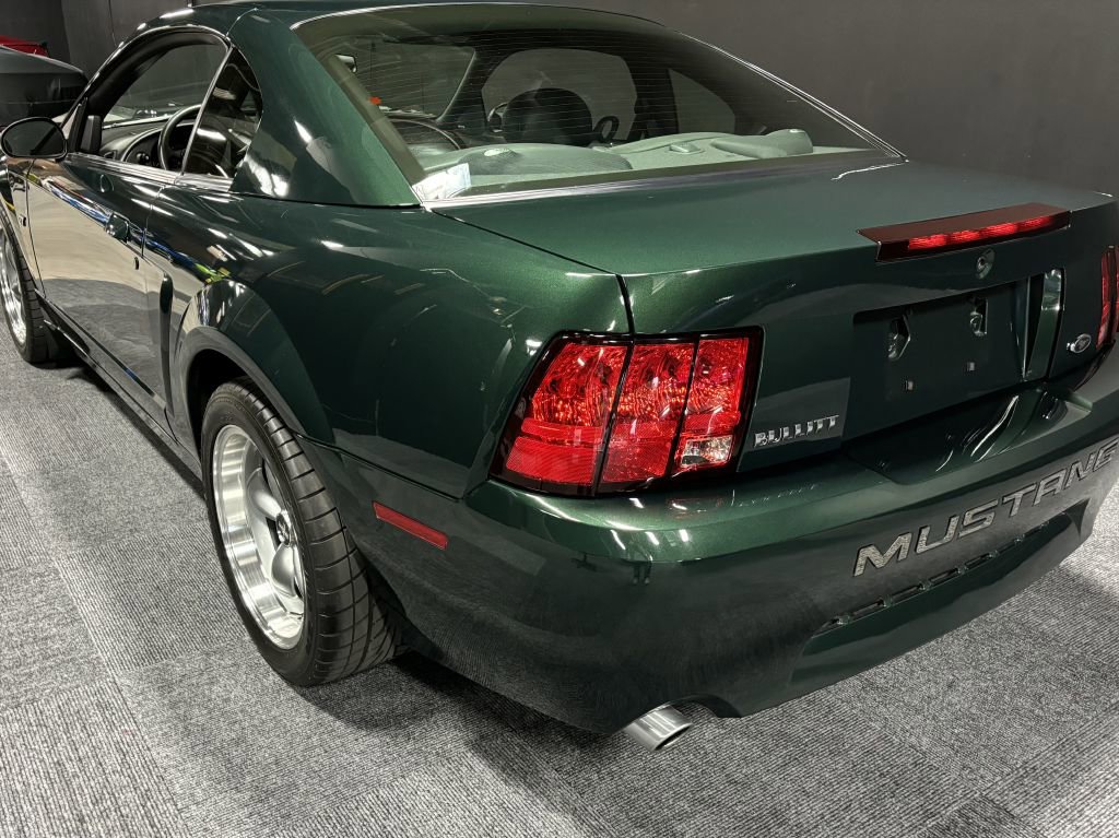 Used 2001 Ford Mustang GT image 24