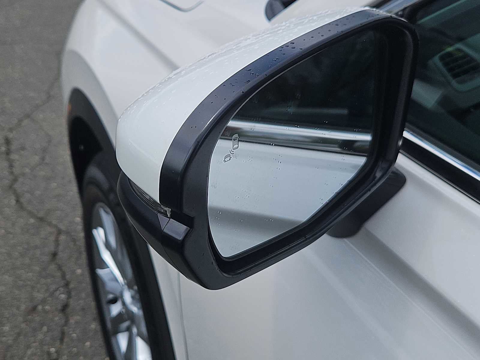 Used 2024 Honda CR-V EX image 21