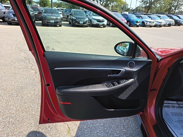 Used 2021 Hyundai Sonata SEL image 10