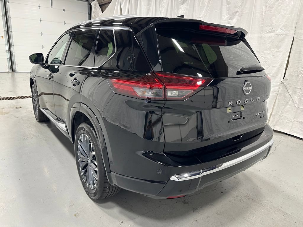 Used 2026 Nissan Rogue Platinum w/ Platinum Premium Package AWD/4WD image 5