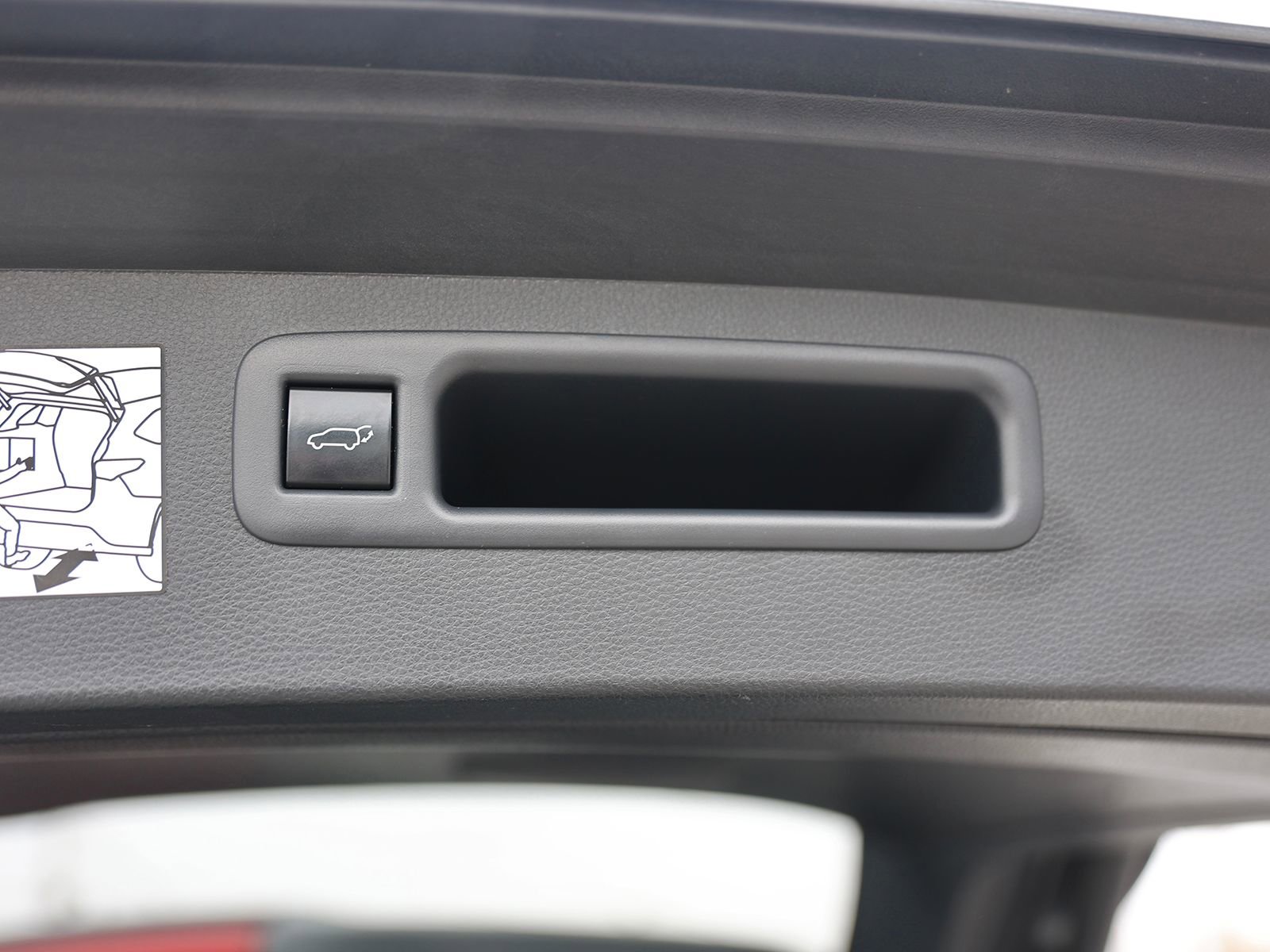 Used 2023 Toyota Highlander Platinum image 15