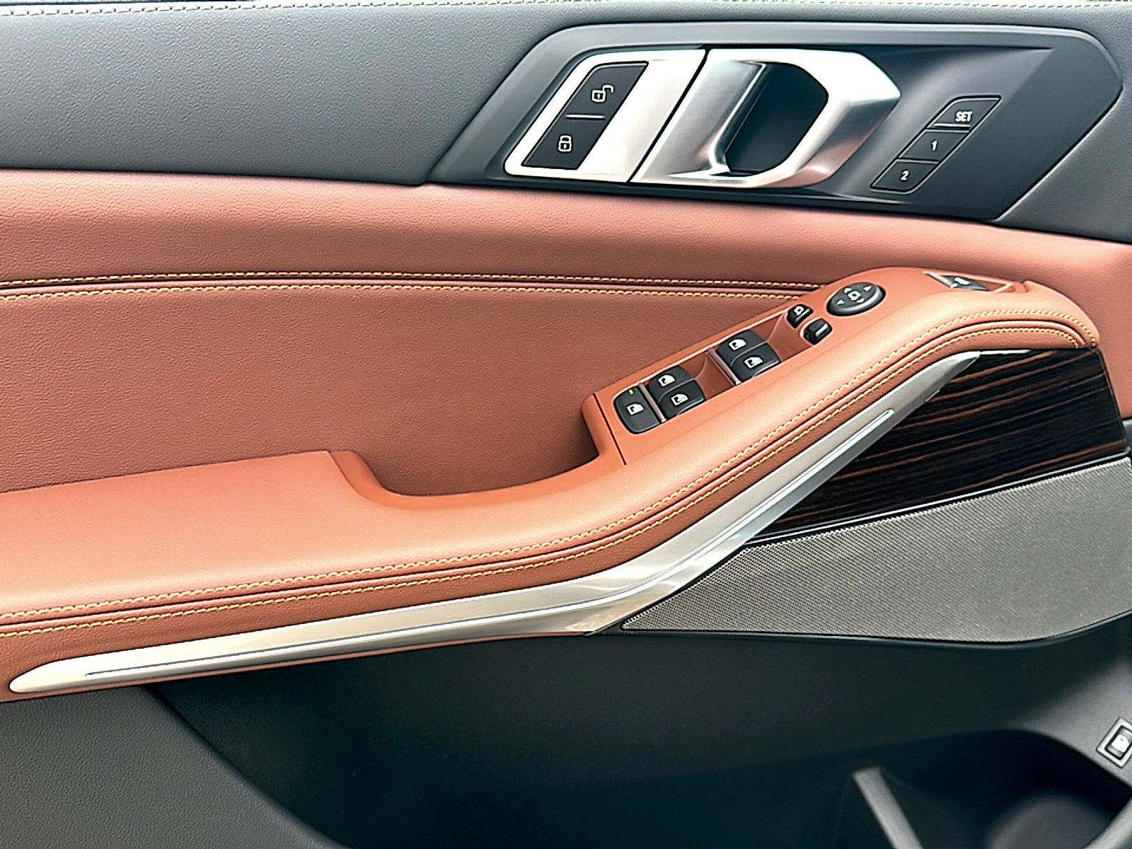 New 2026 BMW X5 xDrive50e AWD/4WD image 14