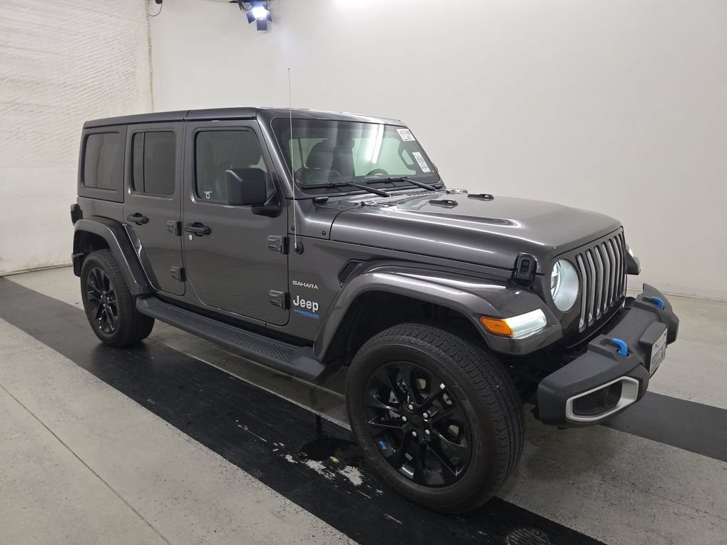 Certified 2022 Jeep Wrangler Unlimited Sahara AWD/4WD image 3