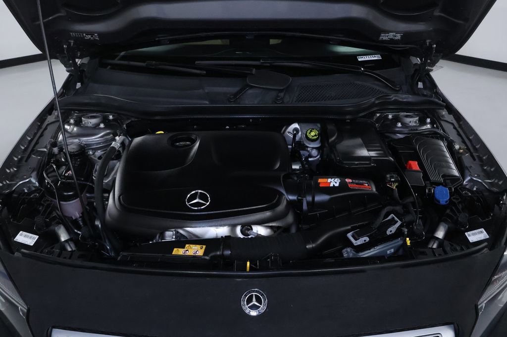 Used 2019 Mercedes-Benz GLA 250 4MATIC image 37