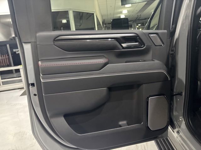 Used 2025 GMC Sierra 2500 AT4X image 28