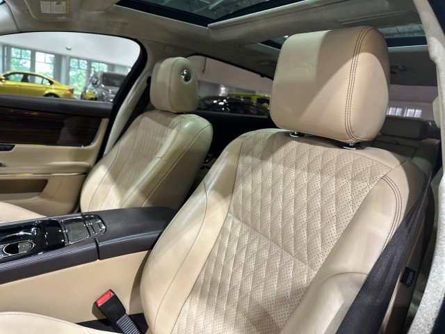Used 2017 Jaguar XJ L Portfolio RWD image 41