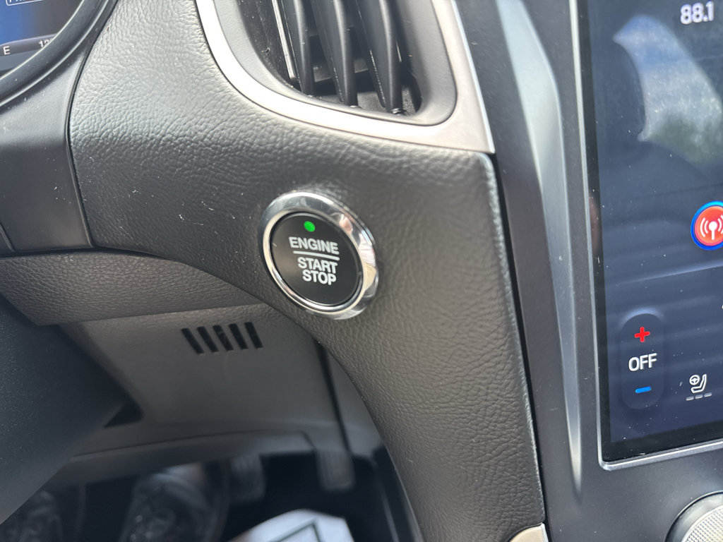 Used 2024 Ford Edge SEL w/ Convenience Package AWD/4WD image 19
