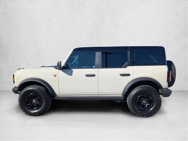 New 2026 Ford Bronco Badlands image 5