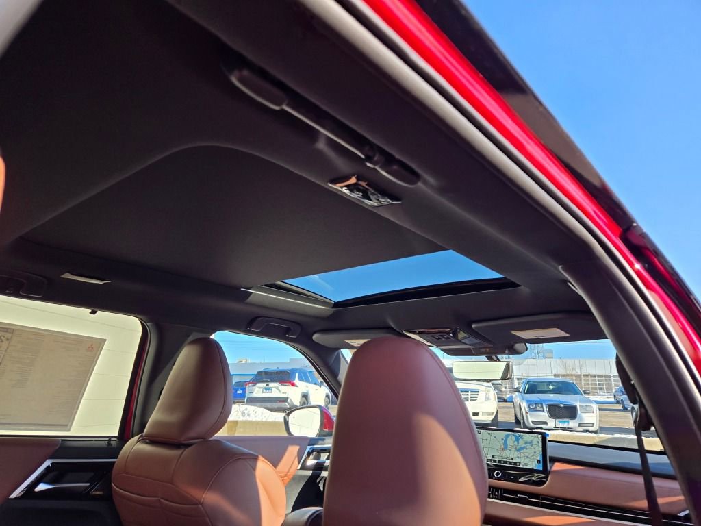 New 2026 Mitsubishi Outlander SEL image 9