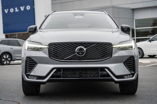 New 2026 Volvo XC60 B5 Plus w/ Protection Package Premier image 2
