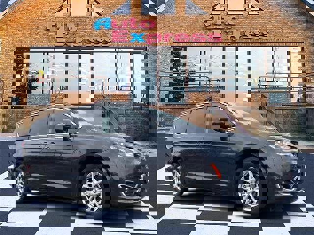 Used 2020 Chrysler Pacifica Touring w/ Advanced Safetytec Group image 1