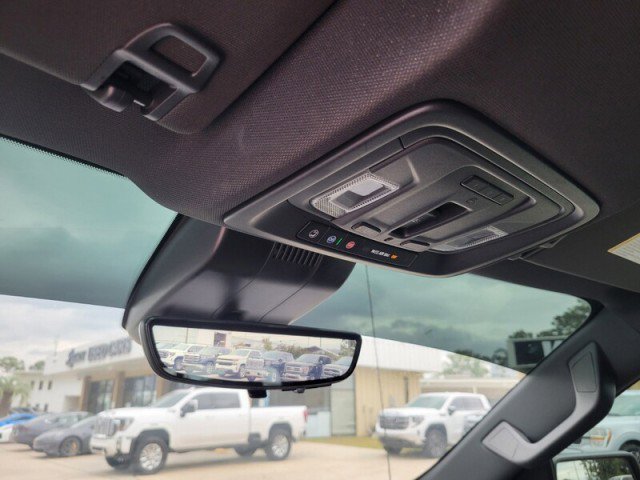 Used 2024 GMC Sierra 1500 AT4 w/ Technology Package image 25