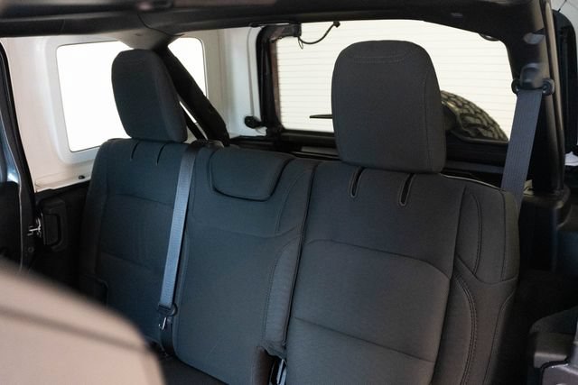Used 2020 Jeep Wrangler Unlimited Sport AWD/4WD image 18