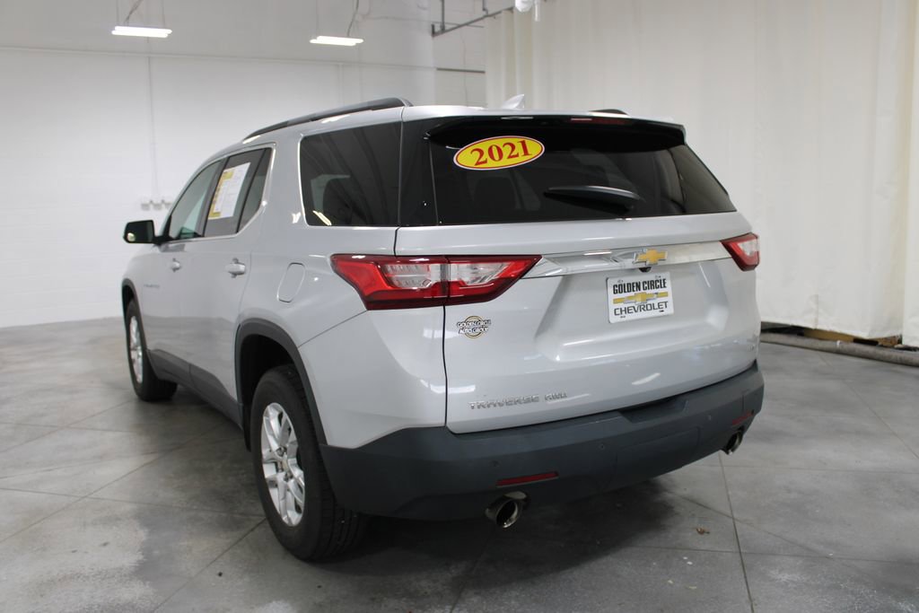 Used 2021 Chevrolet Traverse LT w/ LPO, Cargo Package image 7