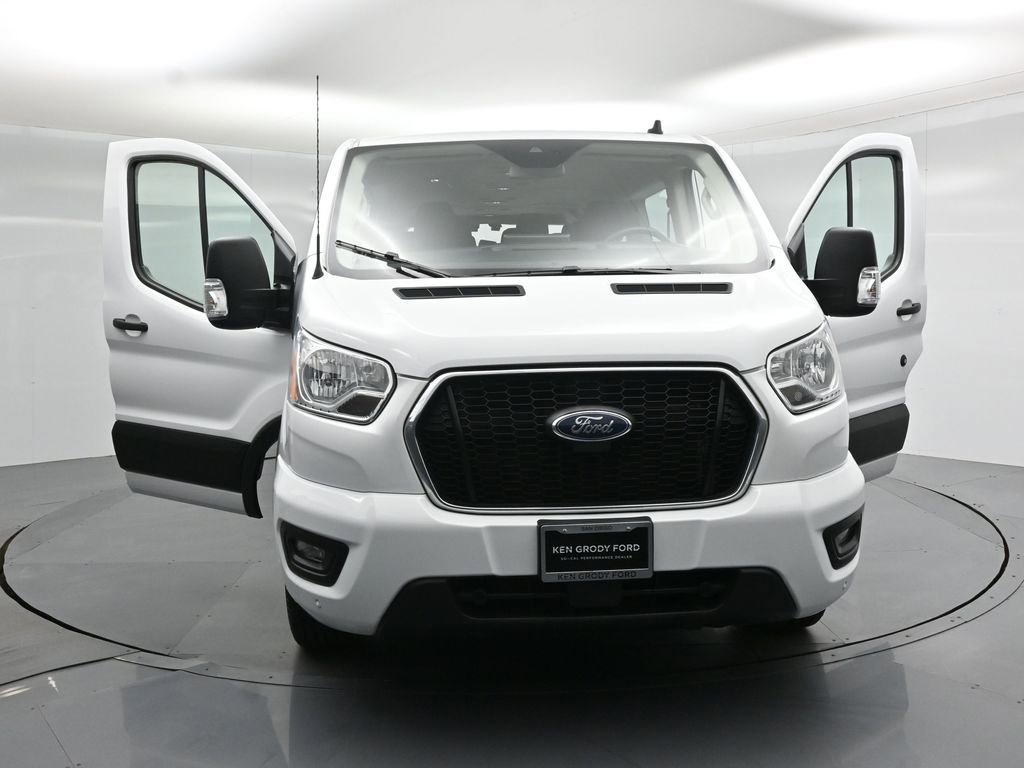 Certified 2022 Ford Transit 350 XLT image 28