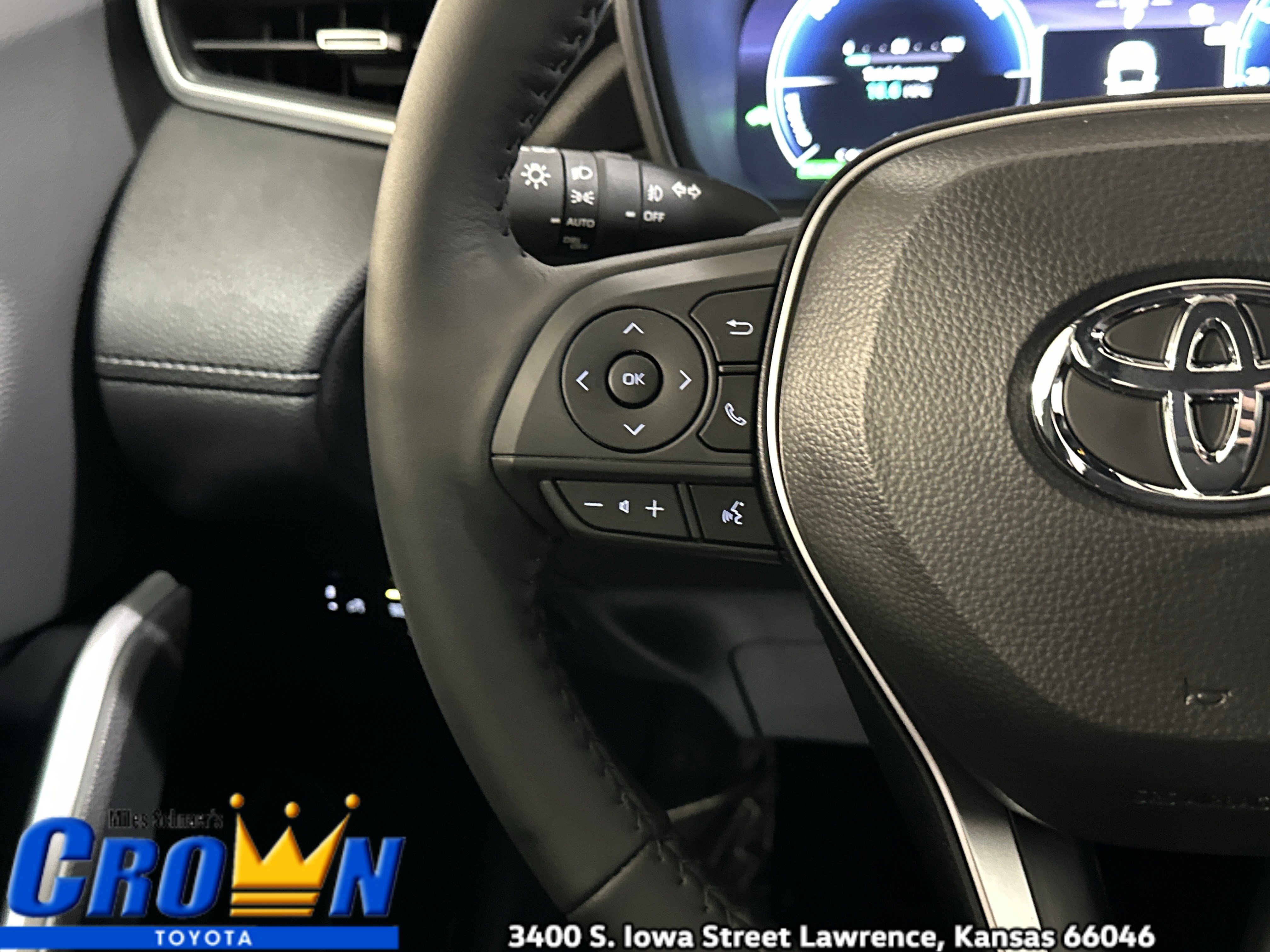 New 2026 Toyota Corolla Cross XSE image 30