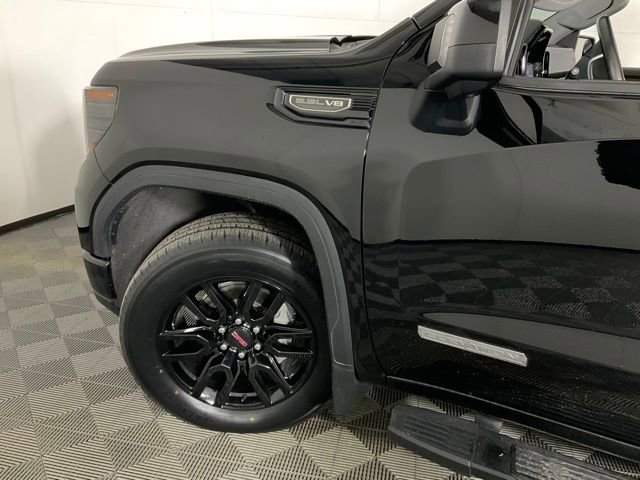 Used 2022 GMC Sierra 1500 Elevation w/ Elevation Premium Package image 40
