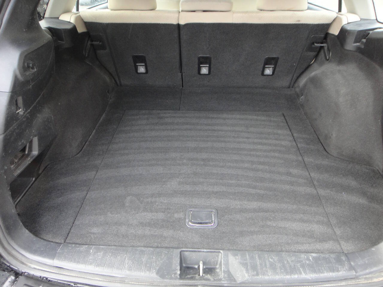 Used 2019 Subaru Outback 2.5i AWD/4WD image 11