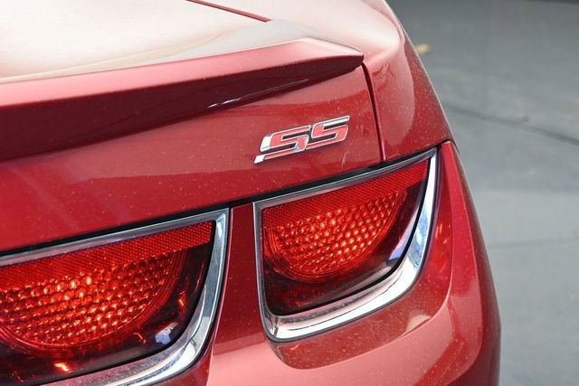 Used 2012 Chevrolet Camaro SS w/ RS Package RWD image 12