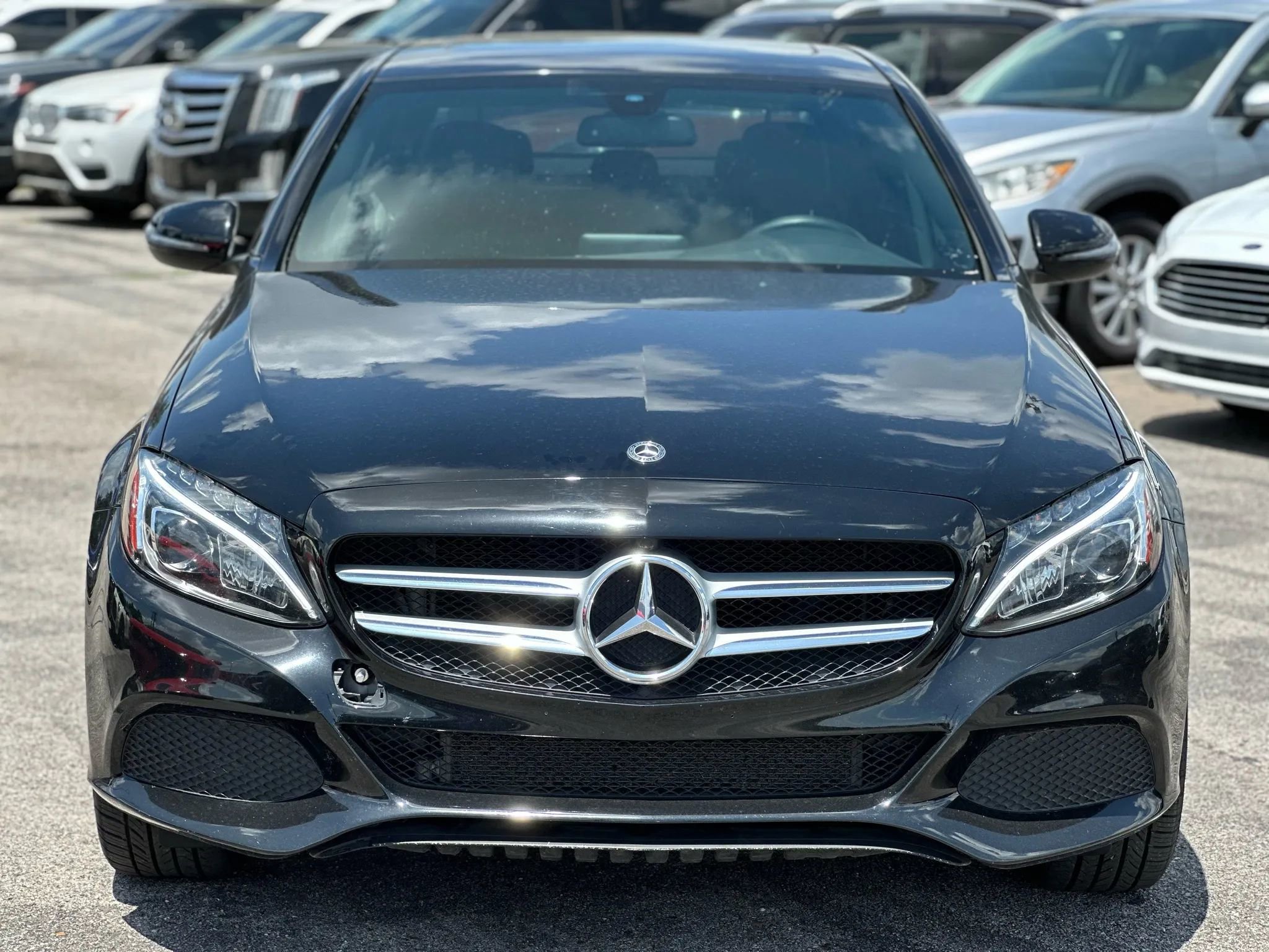 Used 2018 Mercedes-Benz C 350e Sedan w/ Premium Package image 3