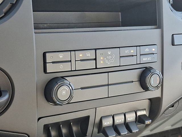 Used 2023 Ford F650 2WD Regular Cab Super Duty image 14