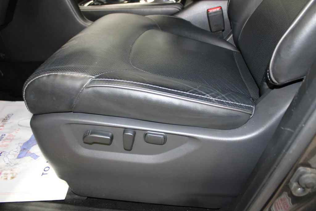 Used 2024 INFINITI QX80 Luxe image 17