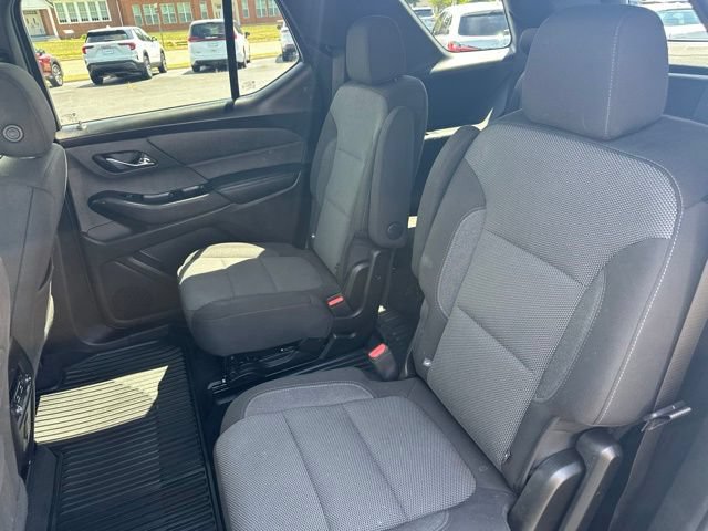 Used 2023 Chevrolet Traverse LT AWD/4WD image 14