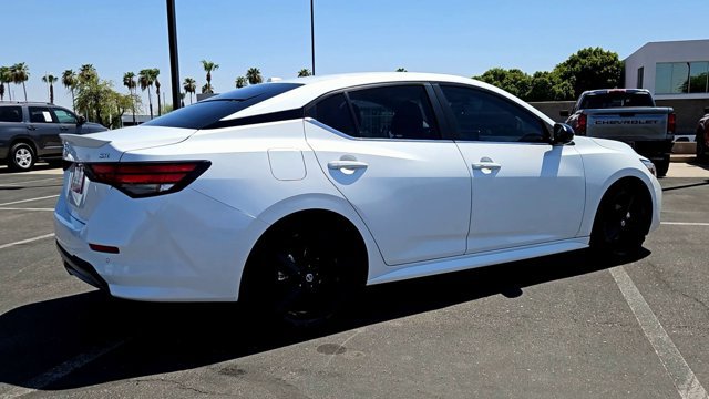 Used 2022 Nissan Sentra SR FWD image 8