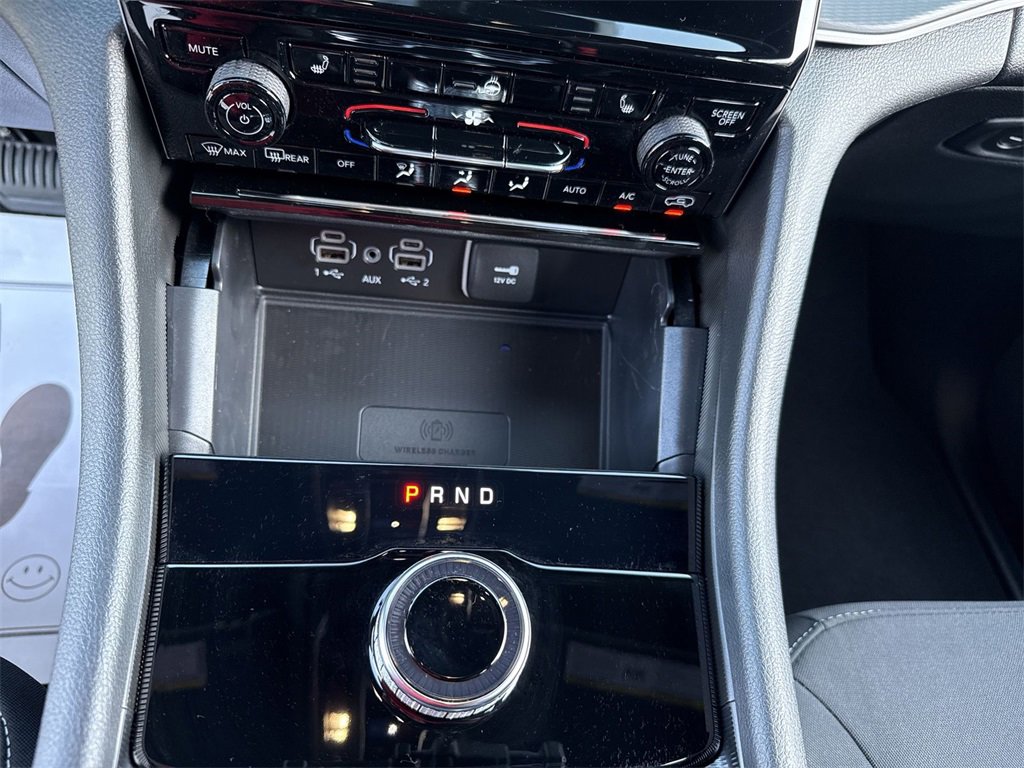 New 2025 Jeep Grand Cherokee L Laredo w/ Luxury Tech Group I image 21