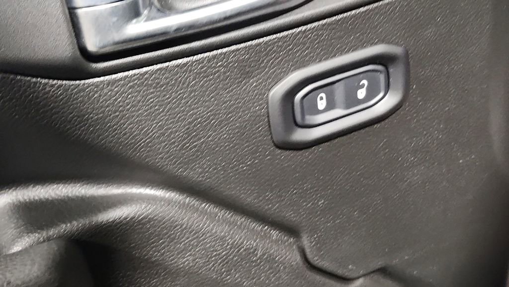 New 2026 Jeep Gladiator Sport image 17