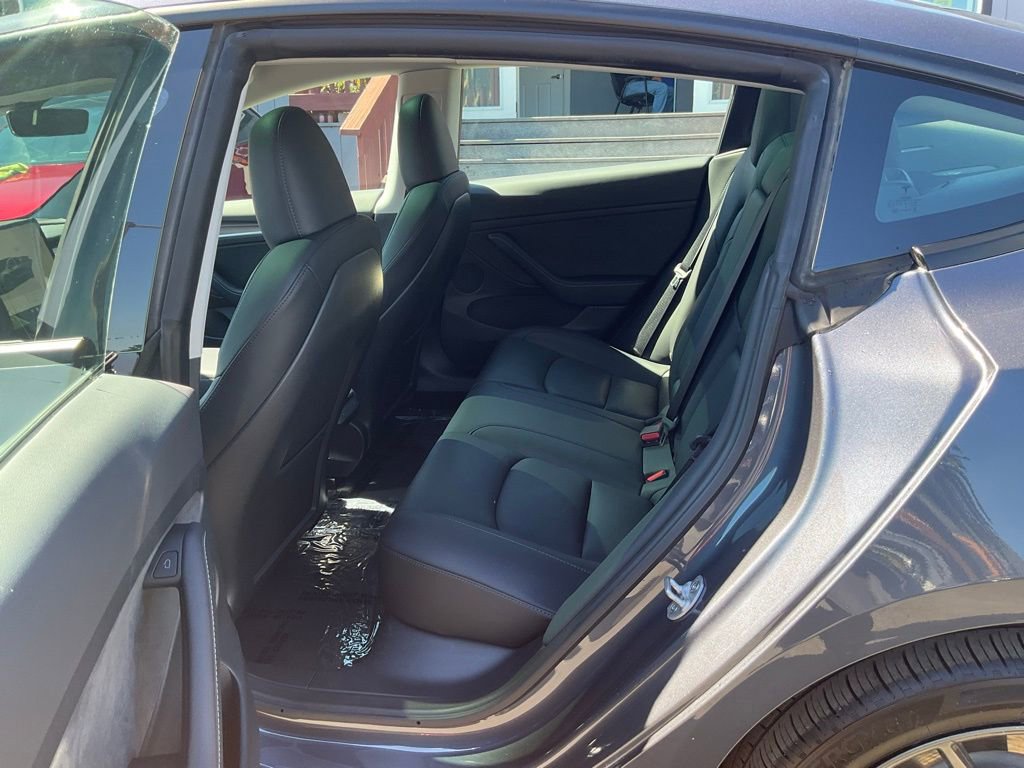 Used 2023 Tesla Model 3 Standard Range image 25