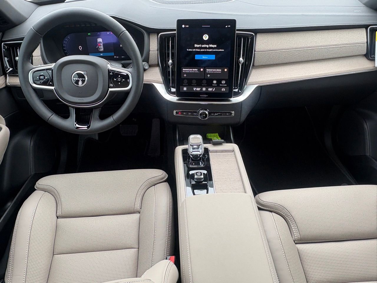 New 2026 Volvo XC90 B6 Ultra w/ Protection Package Premier image 8