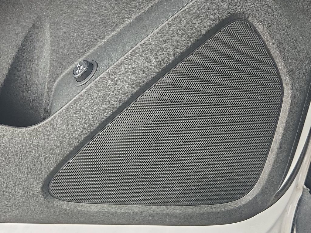 Used 2022 Chevrolet Equinox LT image 29