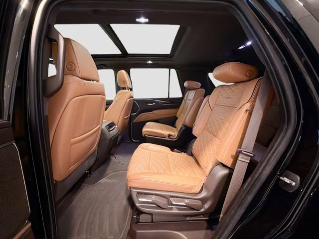 Used 2021 Cadillac Escalade Sport w/ Driver Assist Tech Package image 22