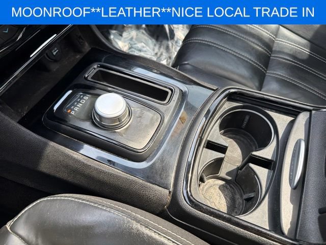Used 2018 Chrysler 300 S w/ 300S Premium Group RWD image 28