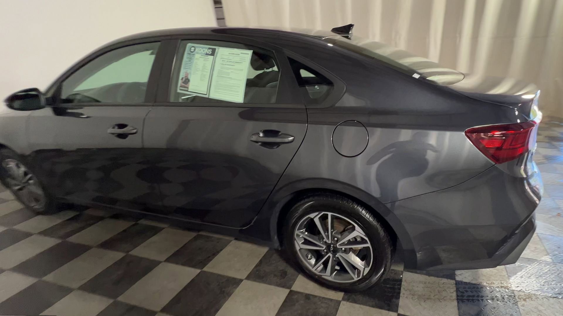 Used 2023 Kia Forte LXS w/ LXS Technology Package FWD image 8