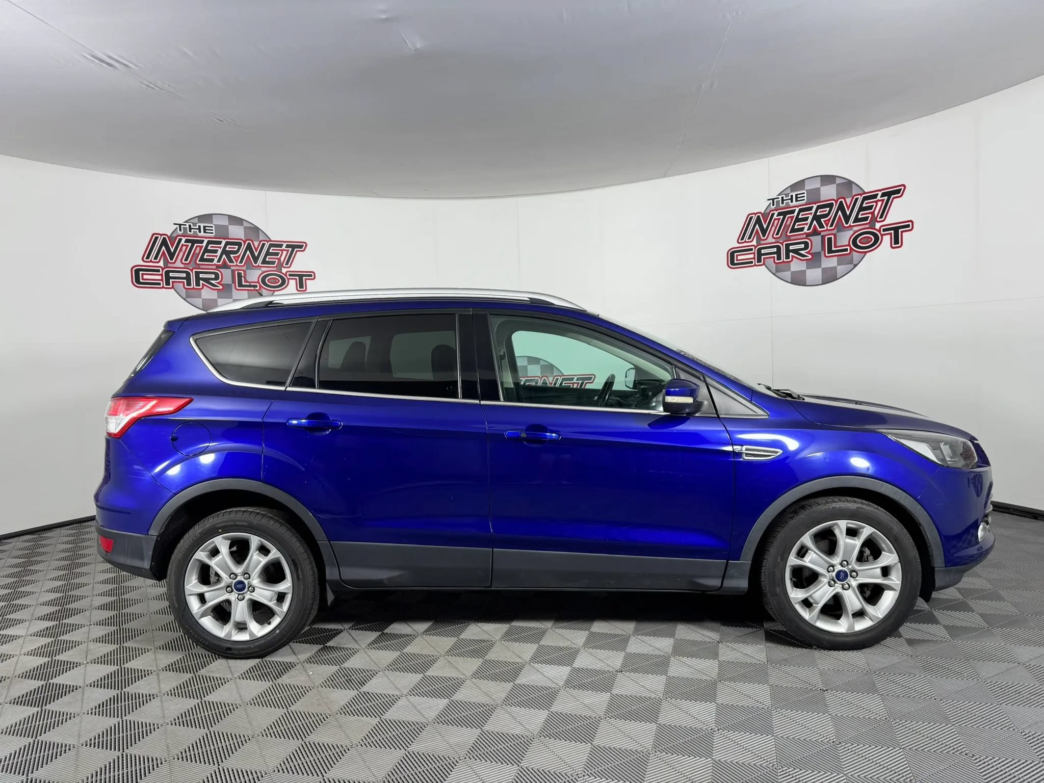 Used 2014 Ford Escape Titanium FWD image 8