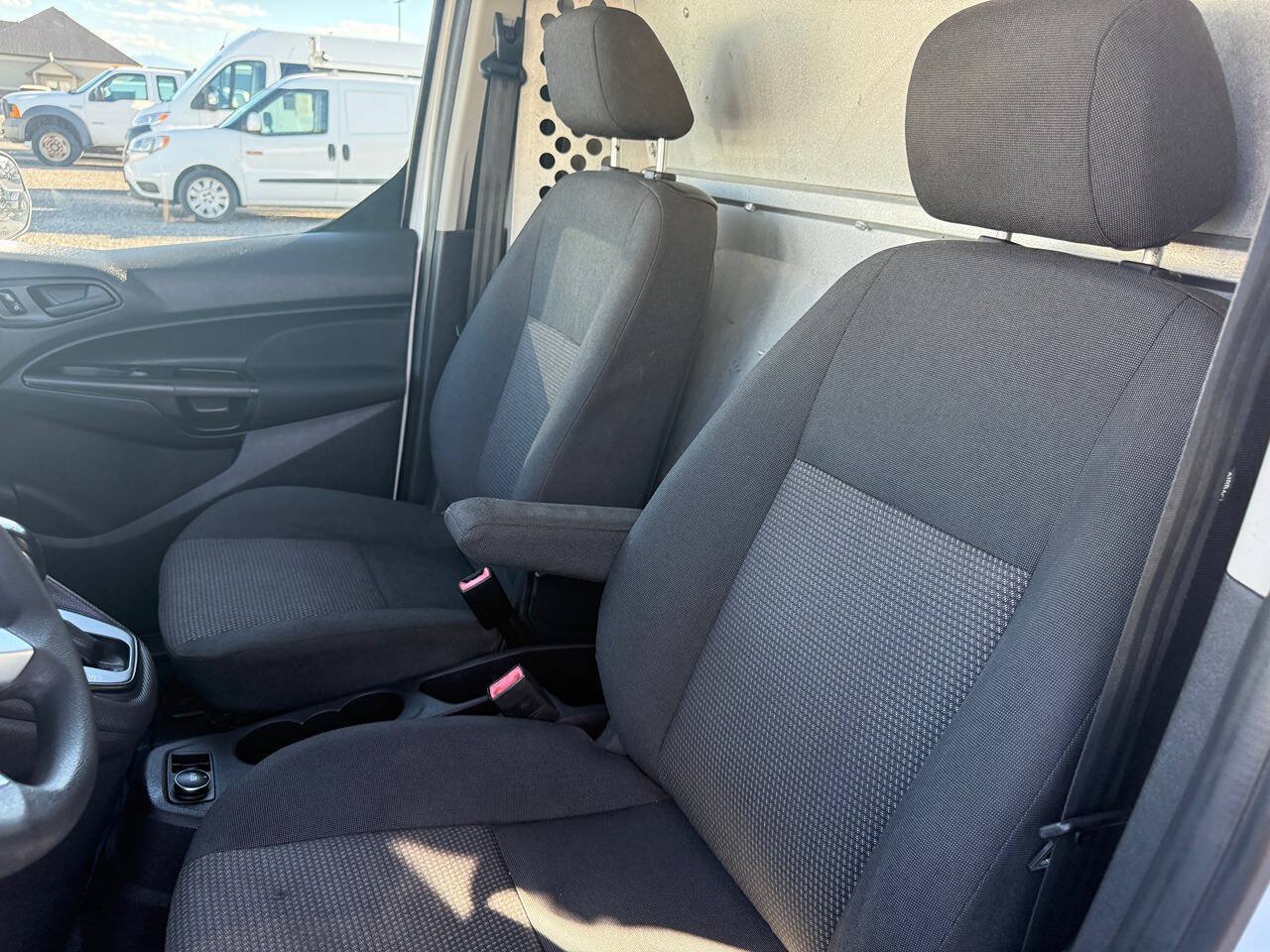 Used 2015 Ford Transit Connect XL FWD image 18