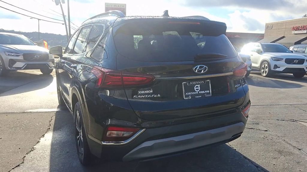Used 2019 Hyundai Santa Fe FWD image 11