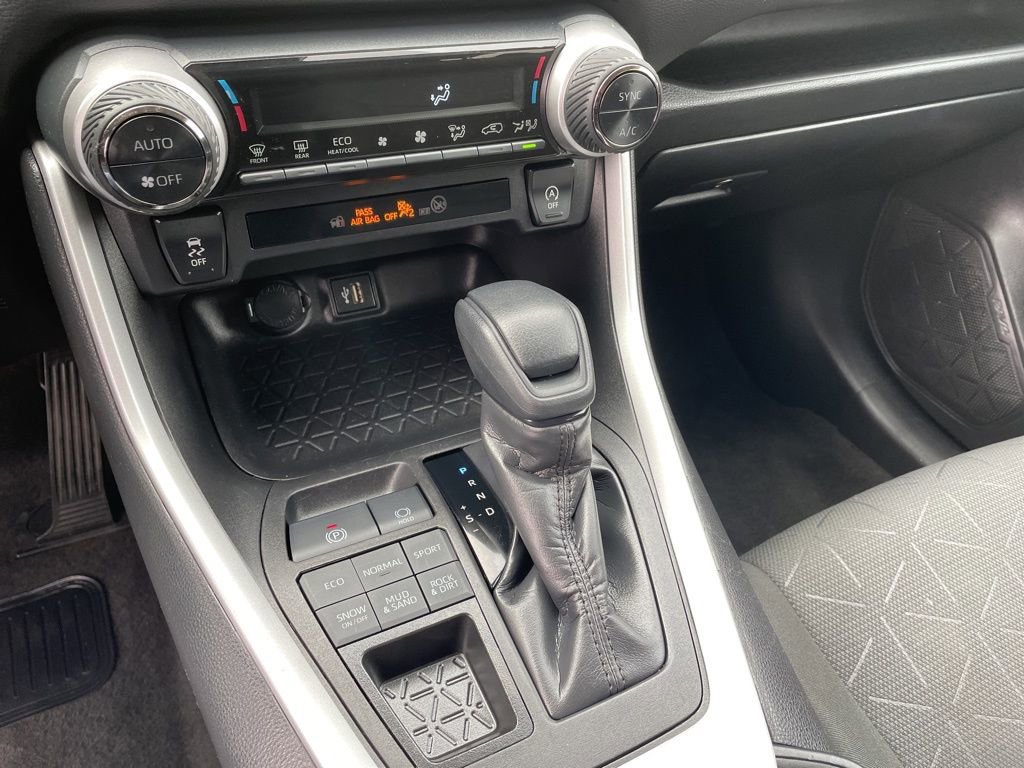 Certified 2023 Toyota RAV4 XLE image 12