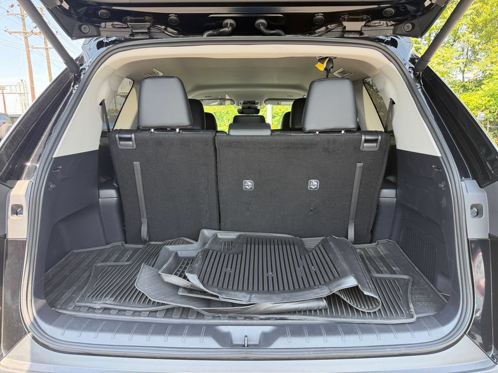 Used 2026 Toyota Grand Highlander AWD Hybrid image 17