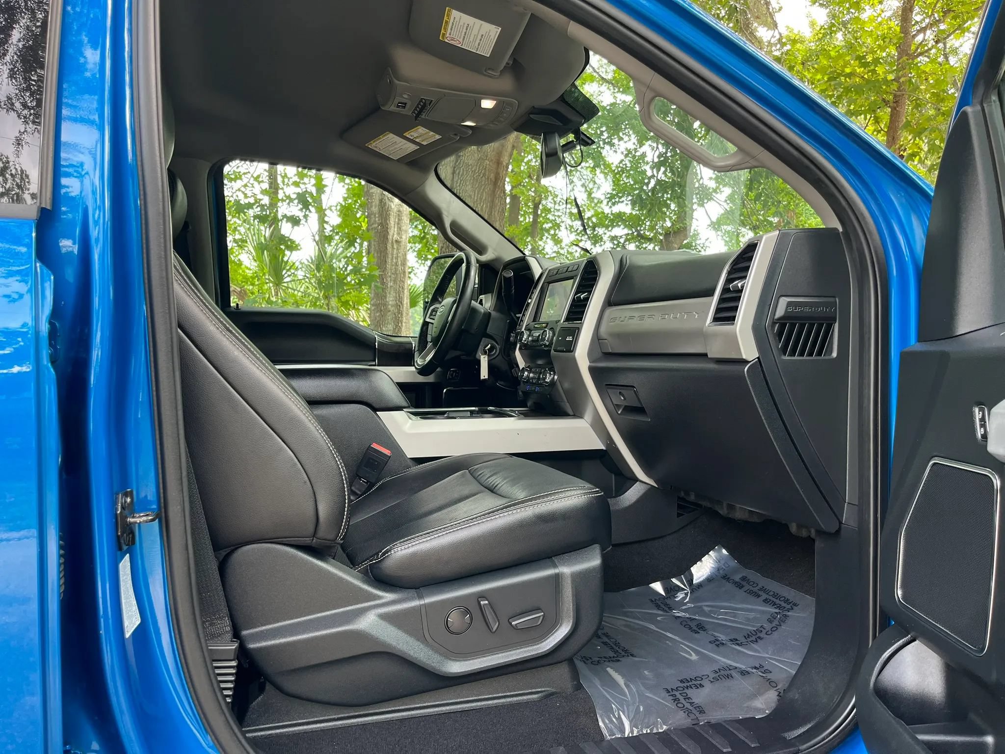 Used 2021 Ford F250 Lariat w/ Tremor Off-Road Package AWD/4WD image 18