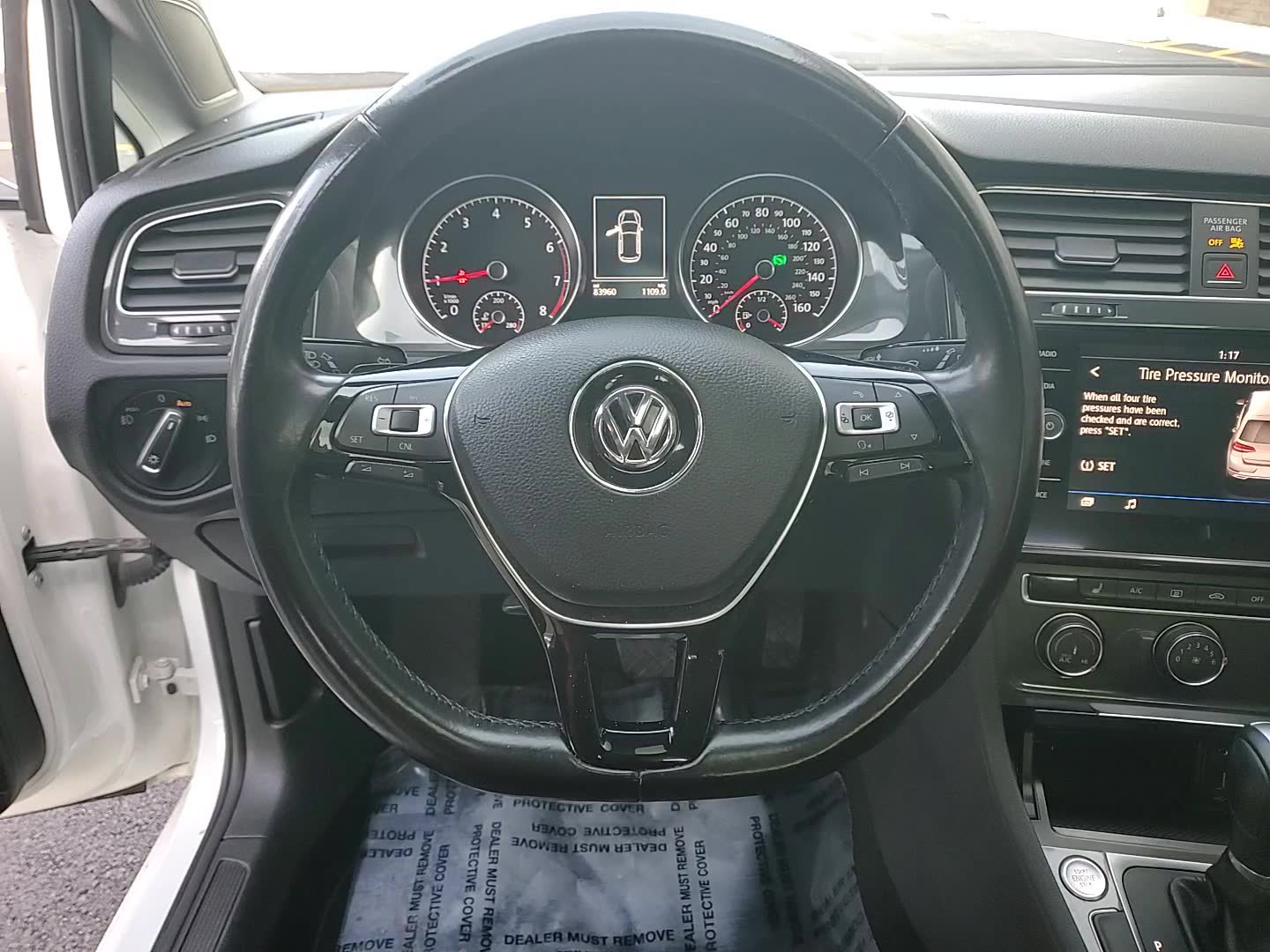 Used 2018 Volkswagen Golf S image 13