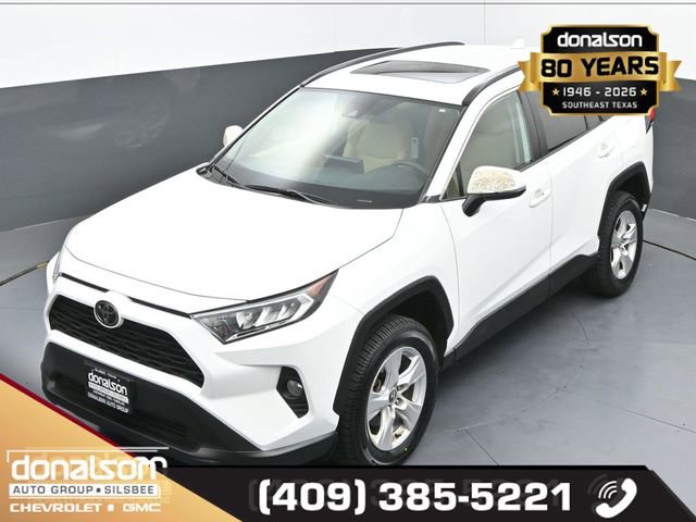 Used 2020 Toyota RAV4 XLE w/ Convenience Package image 19